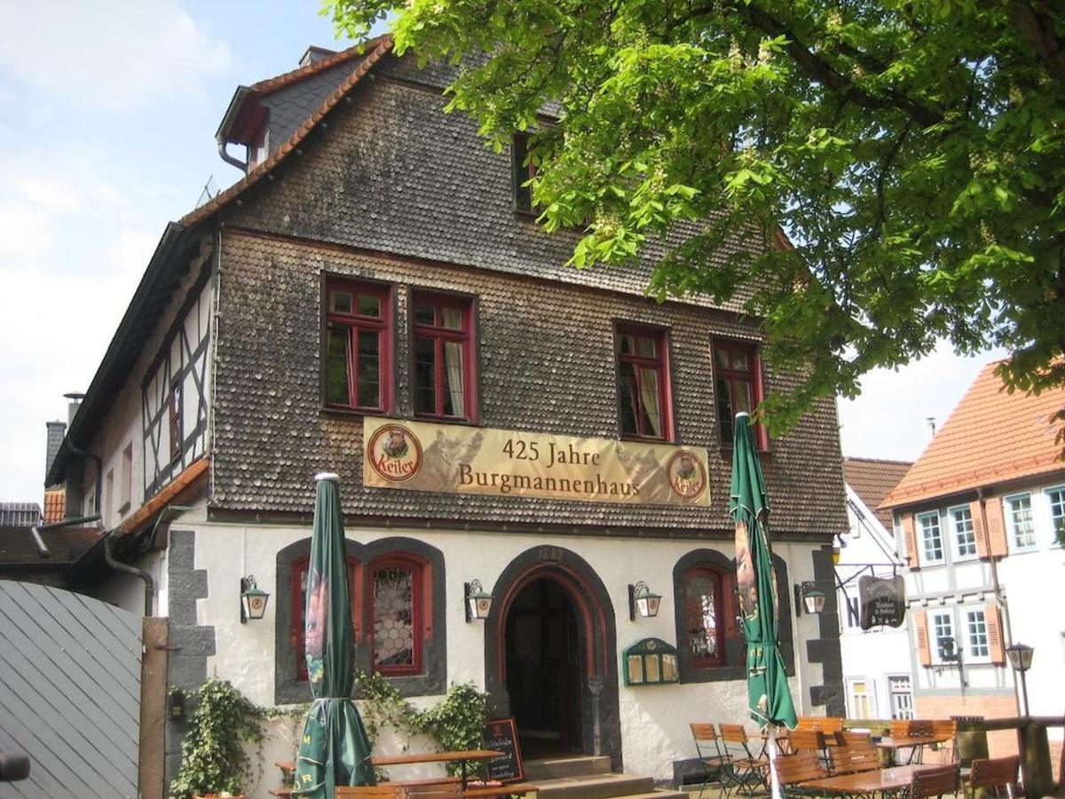 Готель Burgmannenhaus Steinau an der Strasse Екстер'єр фото